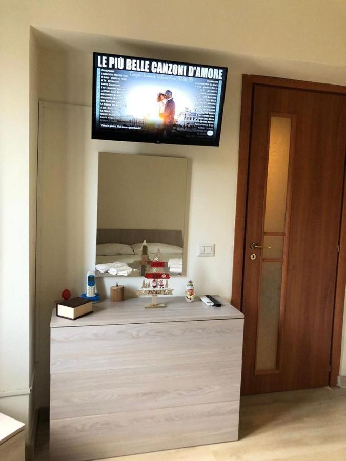 Keira House Napoli Hotel Ngoại thất bức ảnh