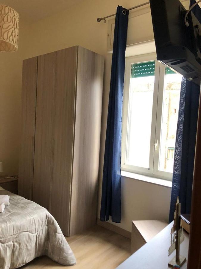 Keira House Napoli Hotel Ngoại thất bức ảnh