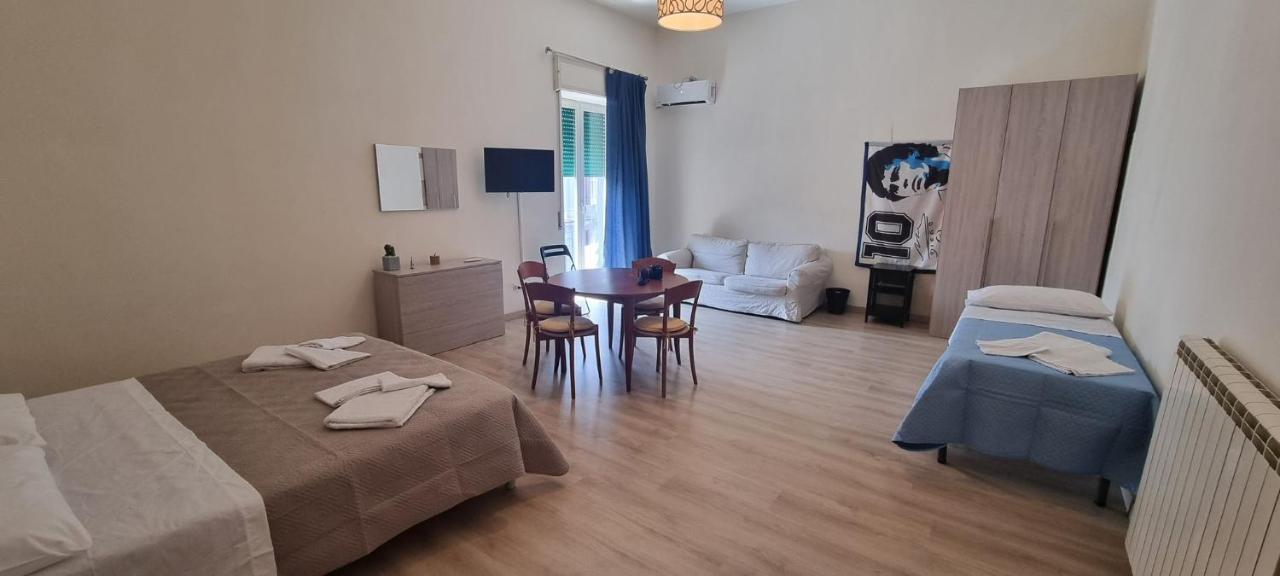 Keira House Napoli Hotel Ngoại thất bức ảnh