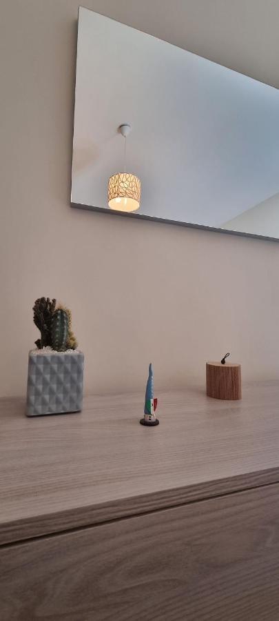 Keira House Napoli Hotel Ngoại thất bức ảnh