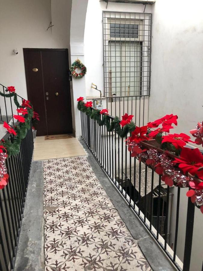 Keira House Napoli Hotel Ngoại thất bức ảnh