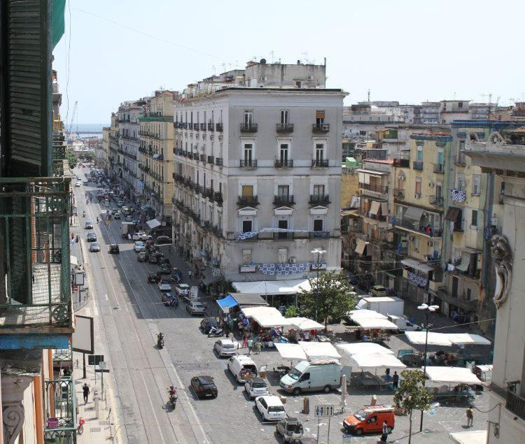 Keira House Napoli Hotel Ngoại thất bức ảnh