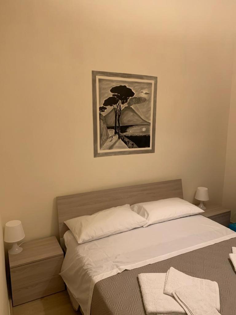 Keira House Napoli Hotel Ngoại thất bức ảnh