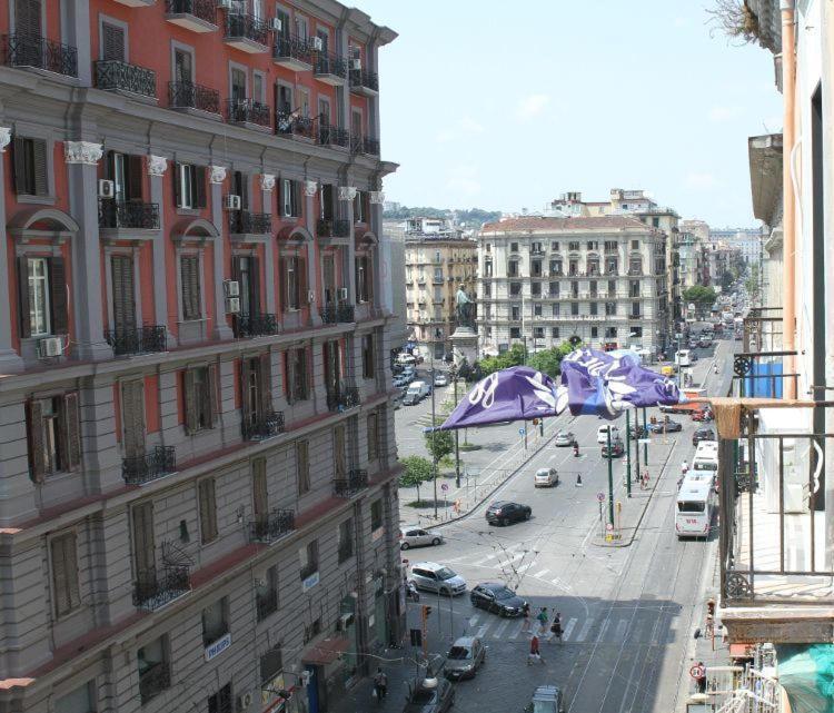 Keira House Napoli Hotel Ngoại thất bức ảnh